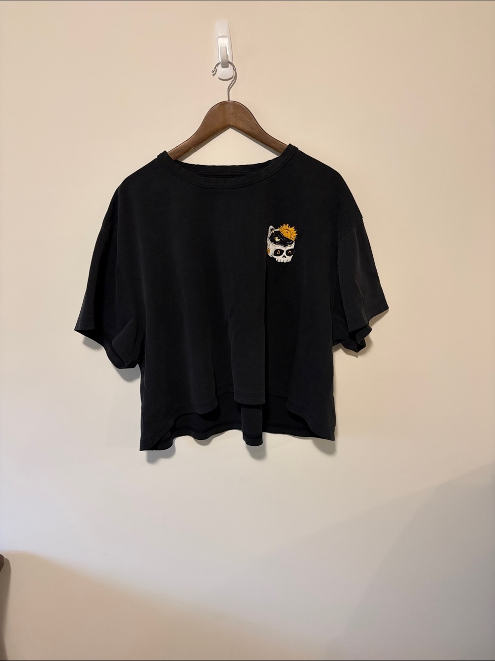 Black Kids Skull Graphic Cropped Tee